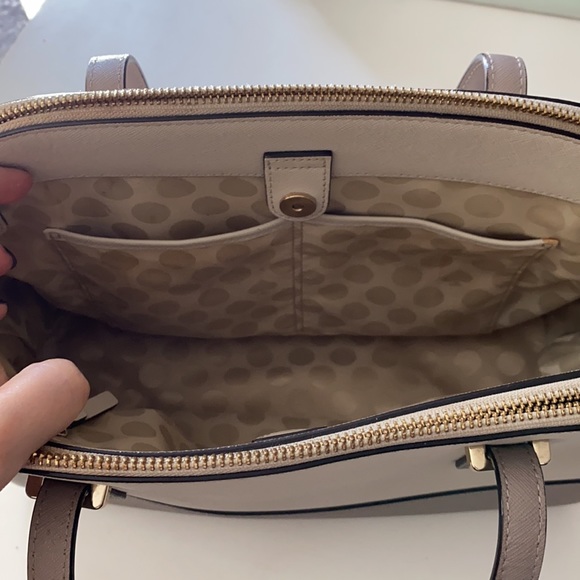 Kate Spade stone and pebble color handbag - Picture 3 of 9